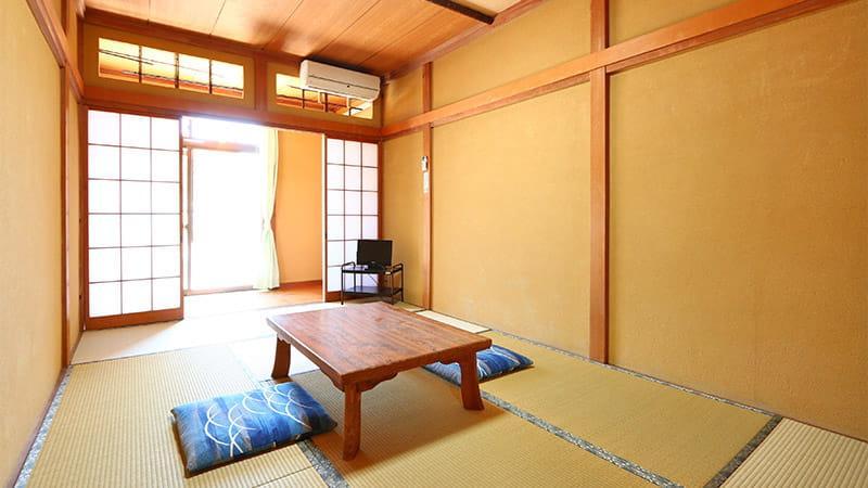 里見館 里見館