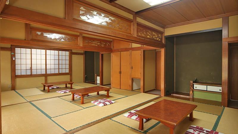 里見館 里見館