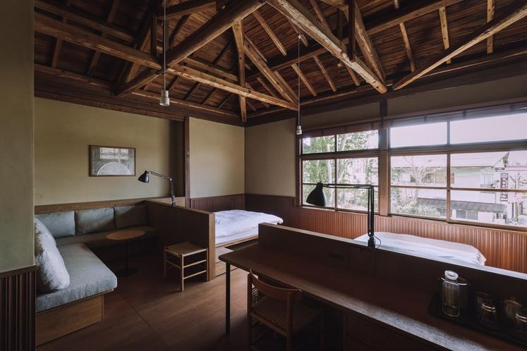 RITA 戸隠 awai RITA 戸隠 awai