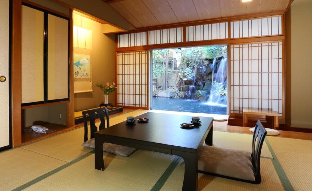 戸倉上山田温泉　クラブウィンダム千曲館　長野 戸倉上山田温泉　クラブウィンダム千曲館　長野