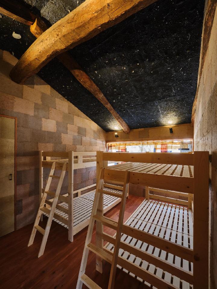 和紙にまみれるワラビーランド 和紙にまみれるワラビーランド