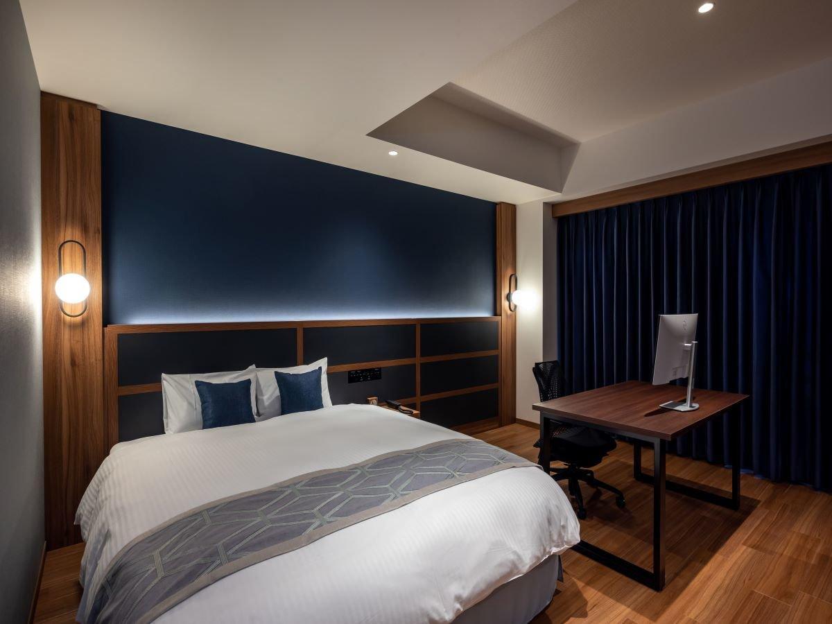 HOTEL SAILS HOTEL SAILS