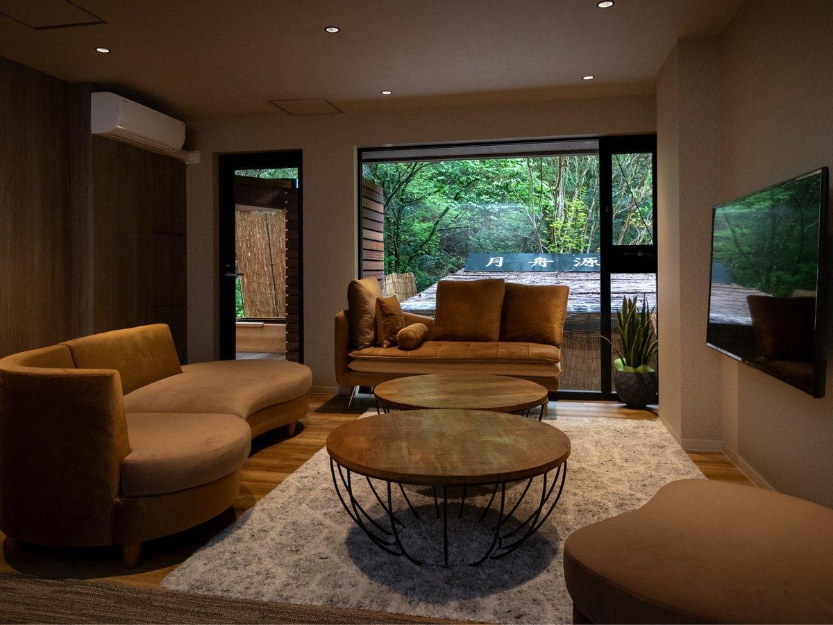 月への舟 月への舟