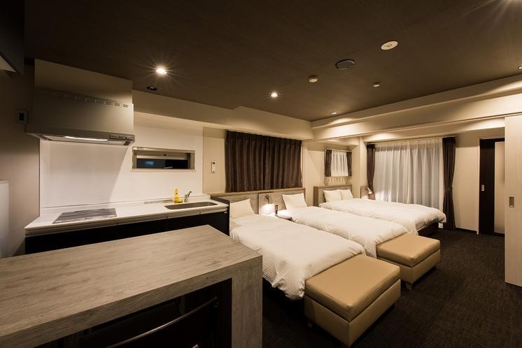 INOVA 金沢駅前ホテル suite INOVA 金沢駅前ホテル suite