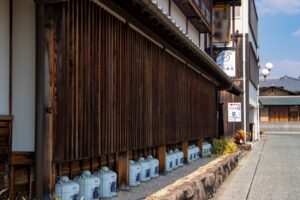 東広島市西条町の街並み